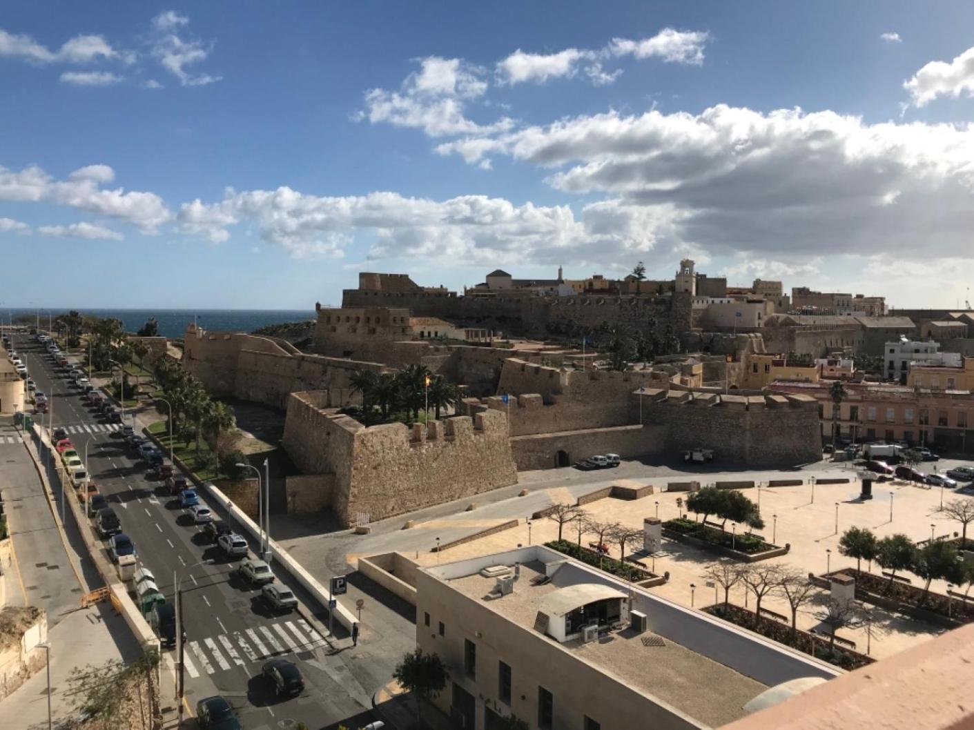 מלייה Hotel Anfora מראה חיצוני תמונה