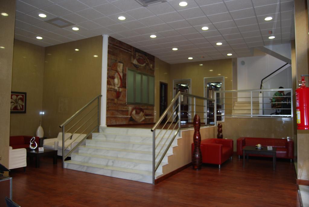 מלייה Hotel Anfora מראה חיצוני תמונה