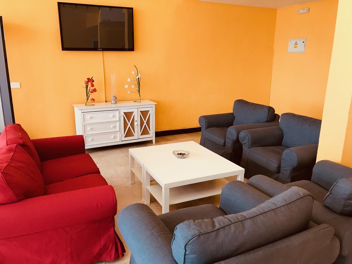 מלייה Hotel Anfora מראה חיצוני תמונה